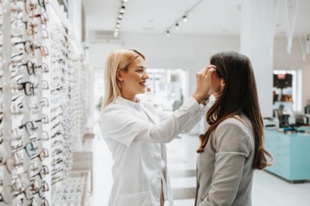 Quel opticien choisir &agrave; Rethel pour votre sant&eacute; visuelle ?